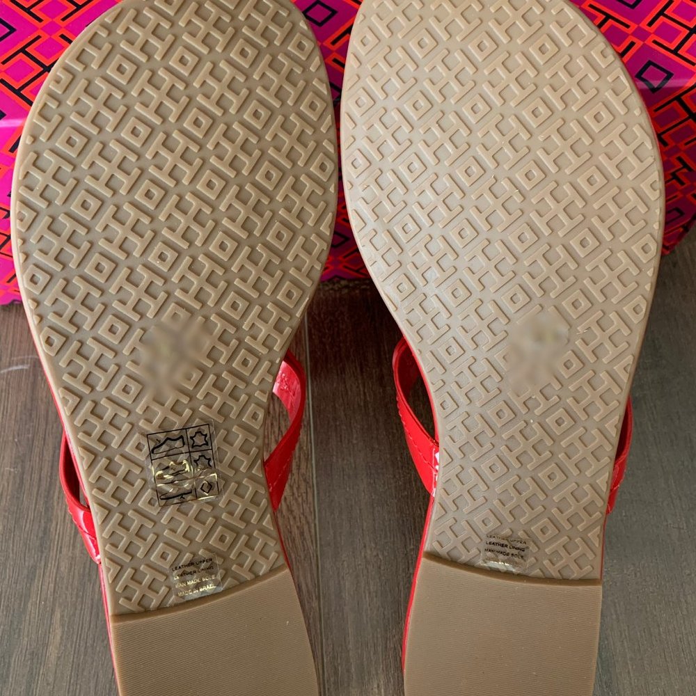 NIB TORY BURCH Miller Rainbow Logo Flat Sandal - Picture 7 of 8